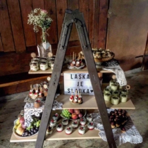 44254564_1910685972359669_4114801144578965504_n