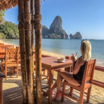 15DAF7EF-C8C6-40BE-9CC8-76C63C27E068