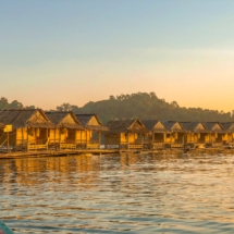 CC95E795-6C19-4A1F-83D3-95127B83BEDC