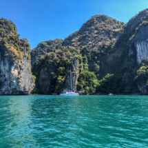 DEAF7A9E-ECD1-4C19-BF70-6F9F5FEAE299