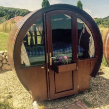 1D40955F-1999-4345-B64D-9ECA9EF4AA3A