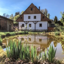 27BB81F5-95EA-4BEB-B22B-E829F9B92D83