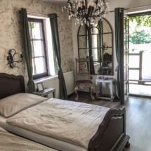 437DFFD5-075D-45D9-AEF3-1AB278A3F1AD