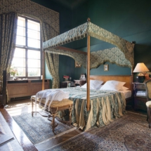 BF95F70A-72EA-48F3-A81E-FA1DB24F6357