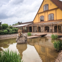 C27B3CC7-533C-41AD-8F4D-34BCAEA3272F