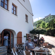 1B657E4A-7B5F-4F57-B214-D26F2AB3A9FB