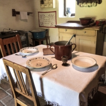 31E5973F-9C92-437D-92DA-F403E2731DEE